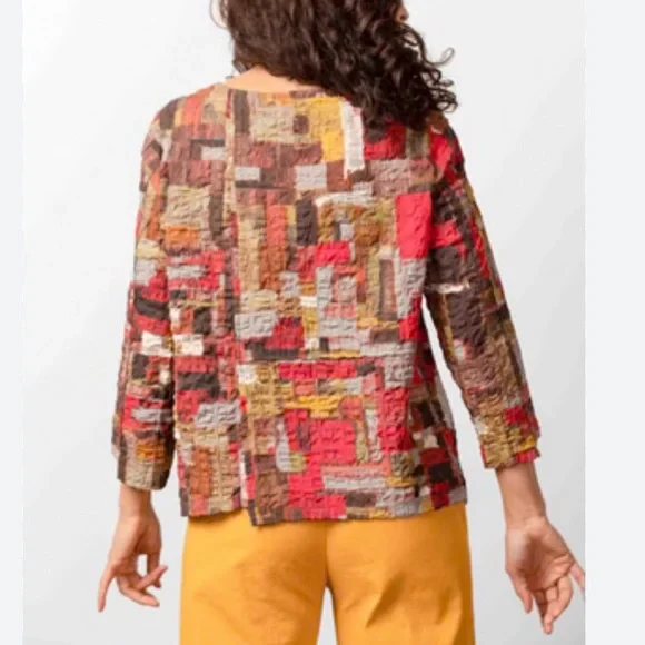 NWT Habitat Patchwork Print Top in Garnet XS - Picture 2 of 12